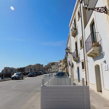 Le Meraviglie Del Lungomare Villa Syrakusa Exteriör bild